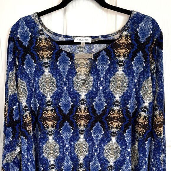 Calvin Klein Women’s Blouse (2X) 3/4 Sleeves, Light Weight, Excellent Condition! - Picture 2 of 11